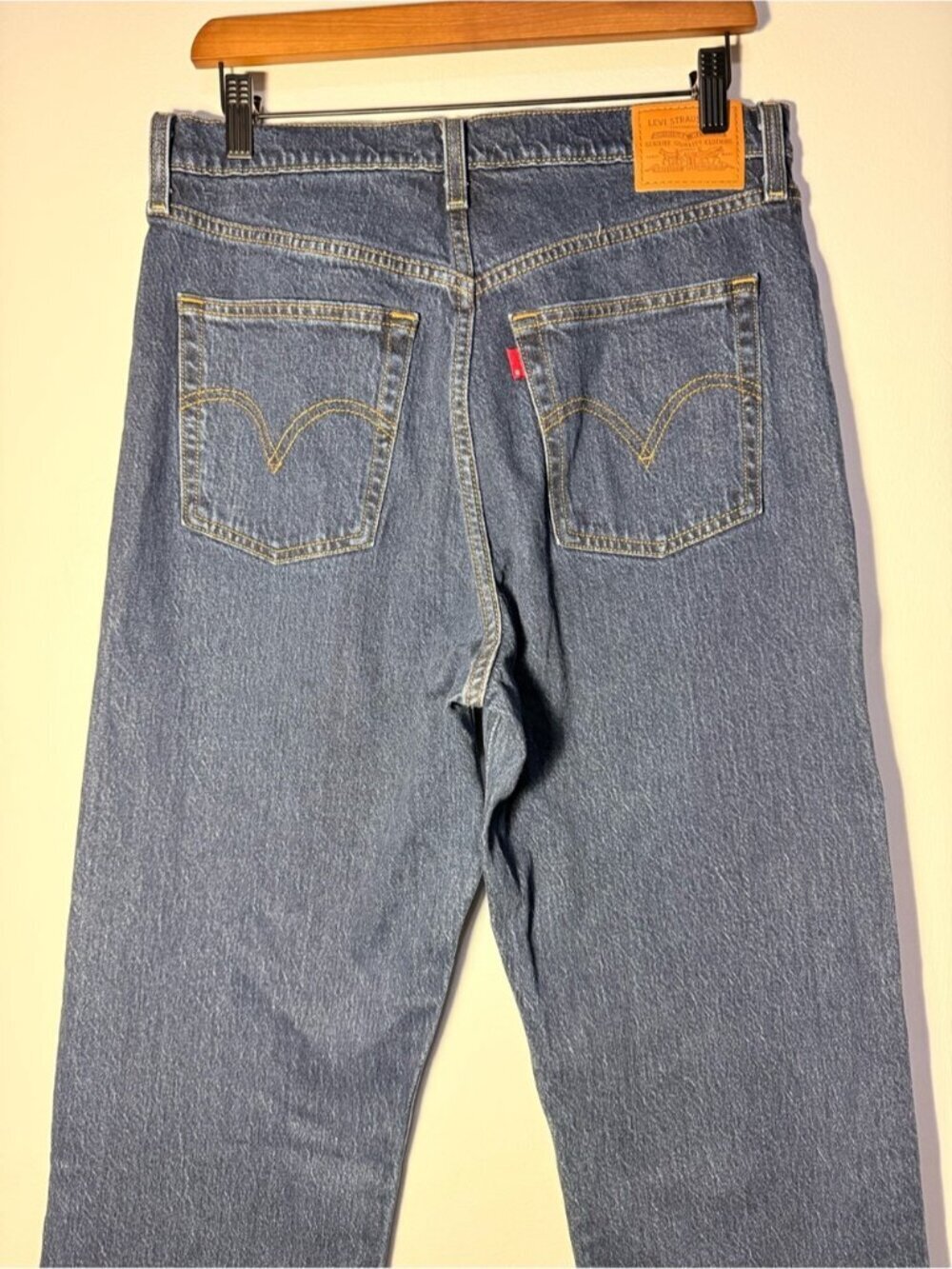LEVI’S RIBCAGE STRAIGHT ANKLE WOMEN'S JEANS SIZE 31 - Picture 7 of 12